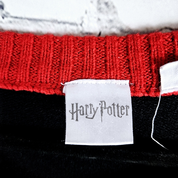 HARRY POTTER | sequin Christmas holiday knit sweater - Picture 6 of 9